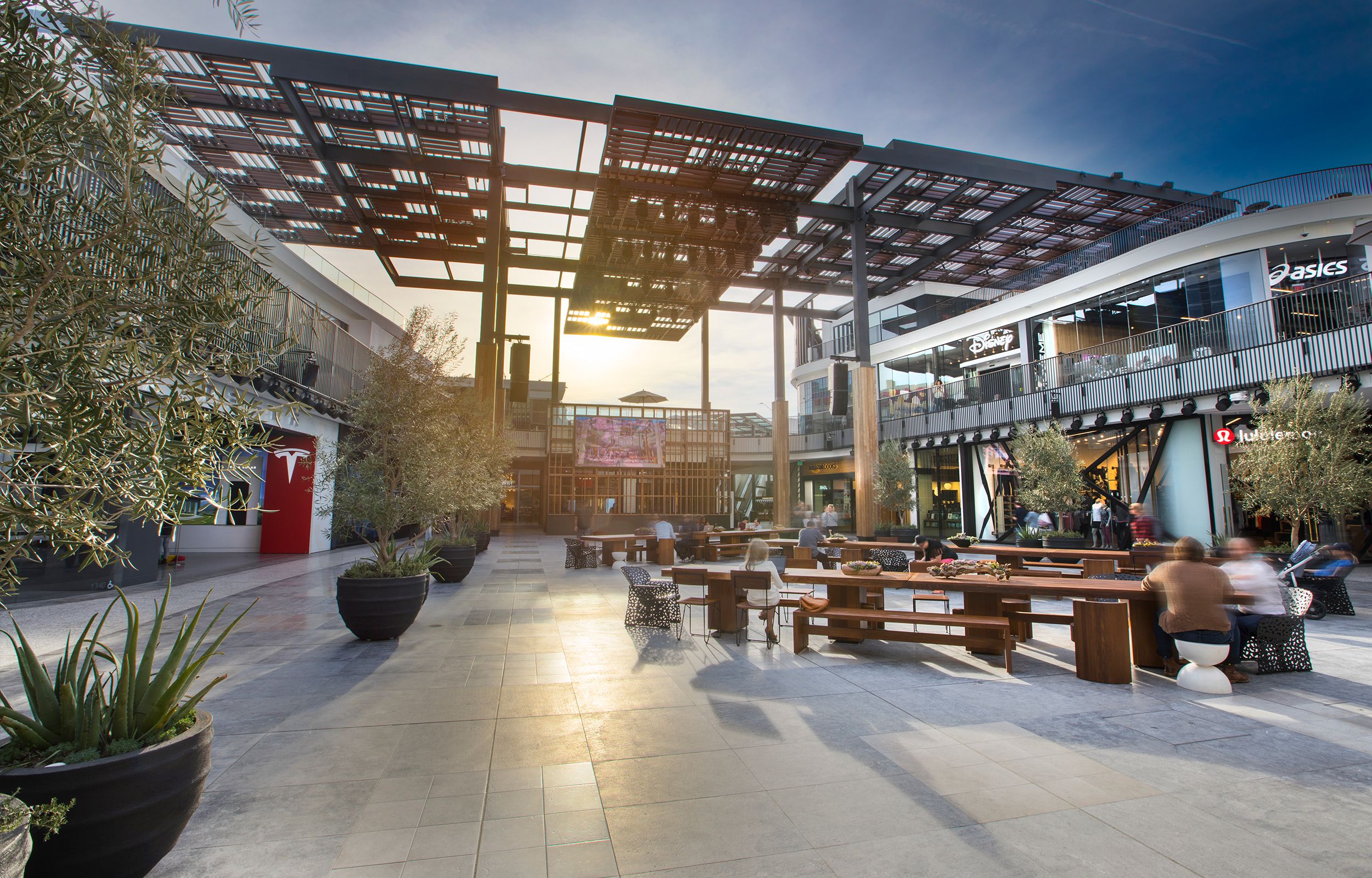 Century City - The Atrium